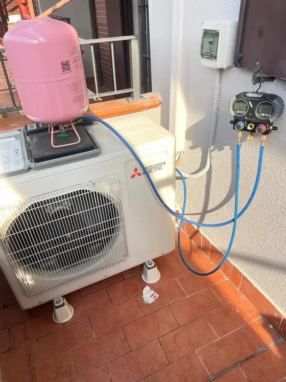 bombola su bilancia elettronica